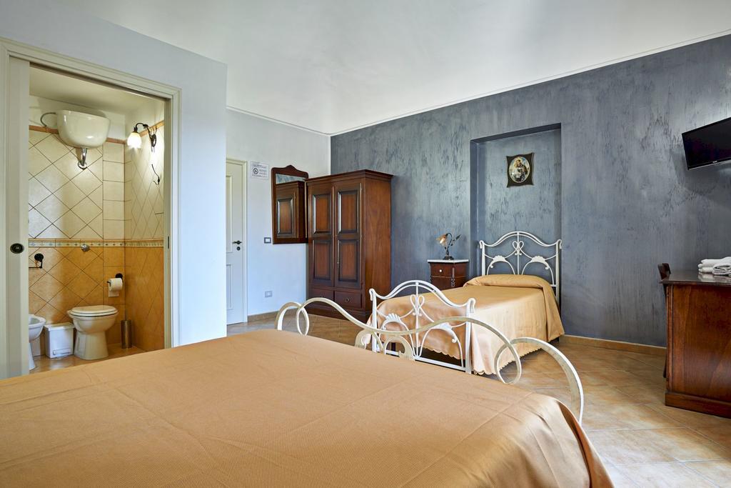 Villa Agriturismo Conte Ruggero Centuripe Exterior foto