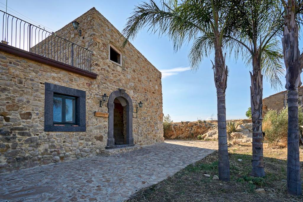 Villa Agriturismo Conte Ruggero Centuripe Exterior foto
